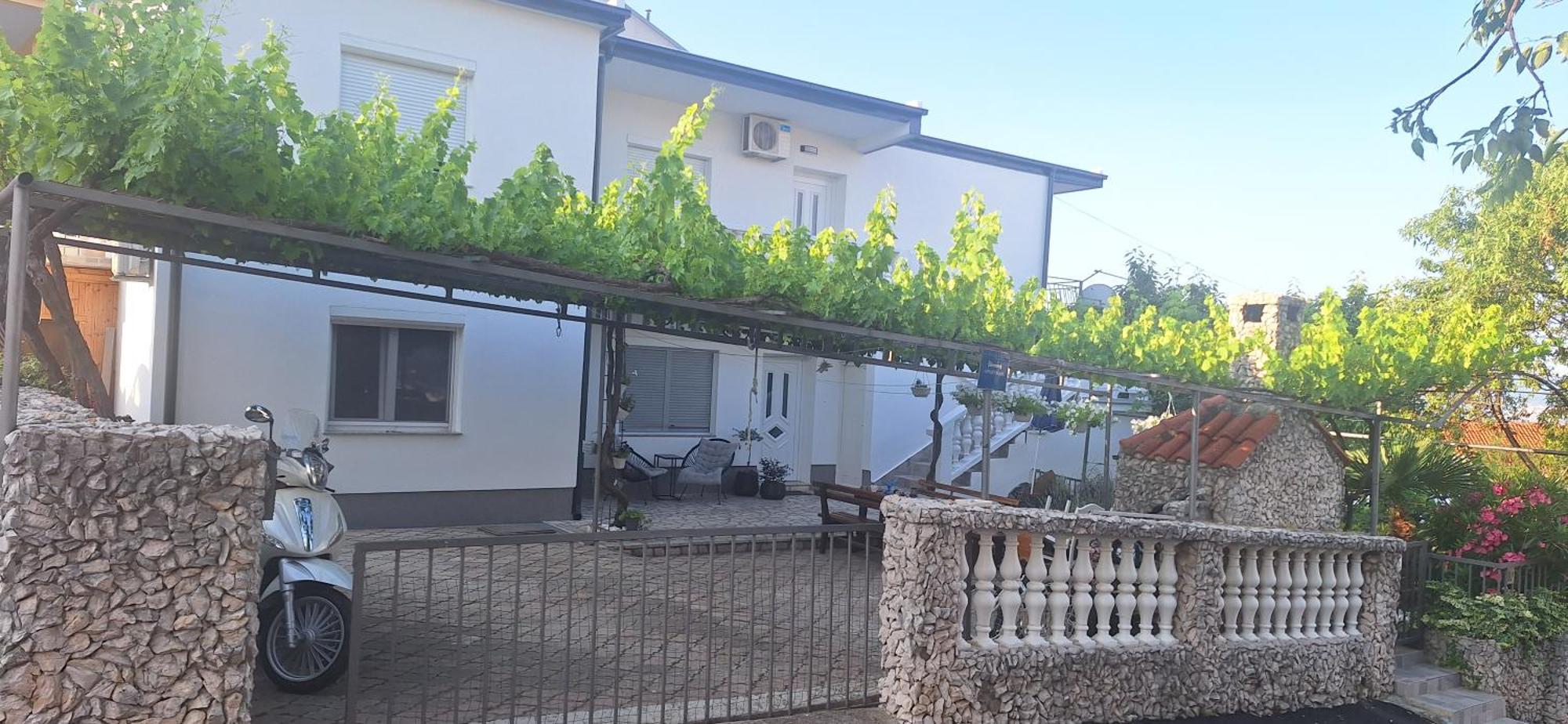 Apartments Jamice Novi Vinodolski Buitenkant foto